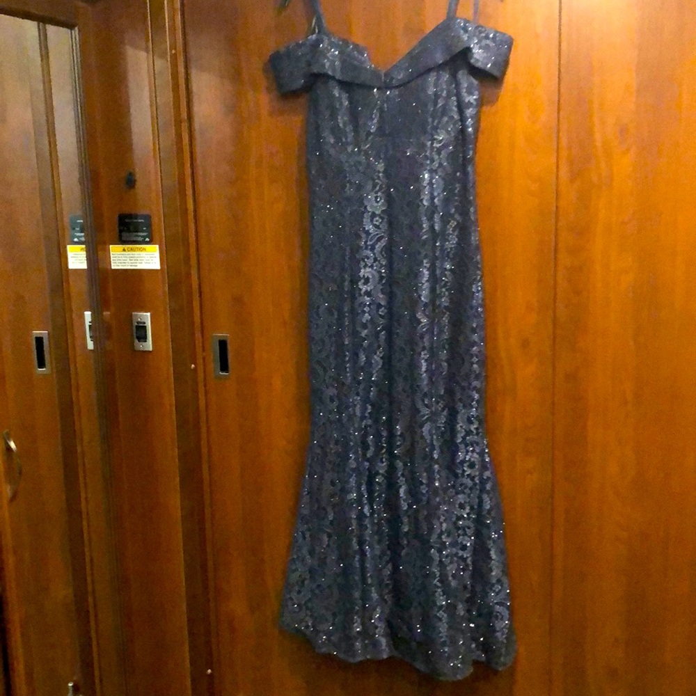 Elegant lightweight comfortable formal dress!